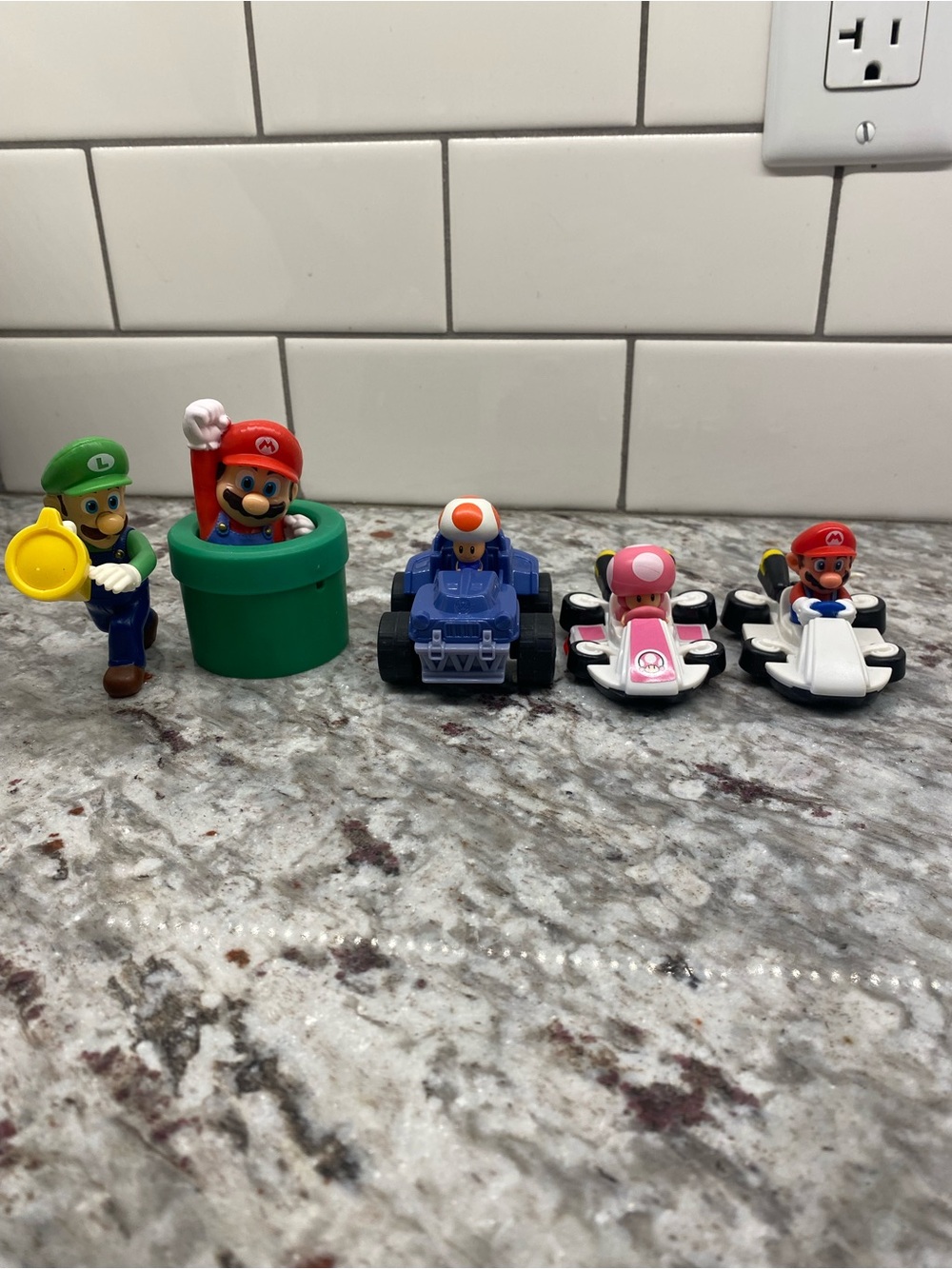 Super Mario Go-Kart Figure Lot w/ Mario Luigi Toad Toadette